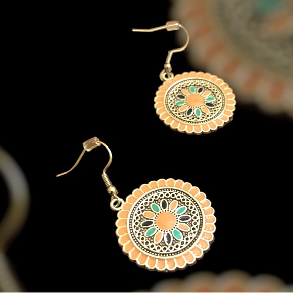 Duufin Women's Bohemian Vintage Mandala Design Pink/Silver Earrings - Picture 6 of 7